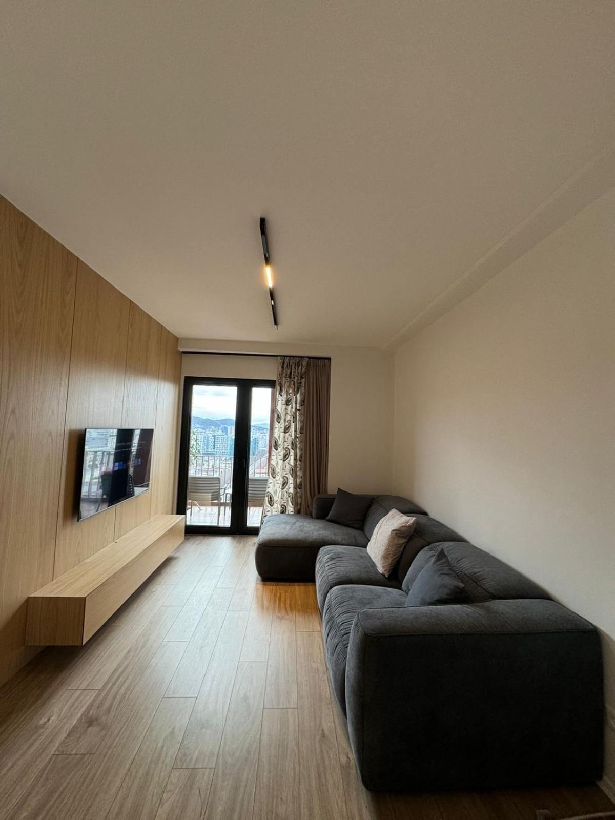 Orestiada Luxury Apartament Tirana